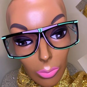 Fly trendy fashion shades